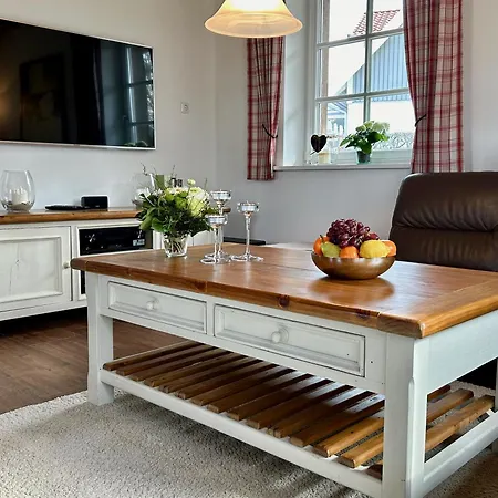 To Huus Holiday home Rosenhagen